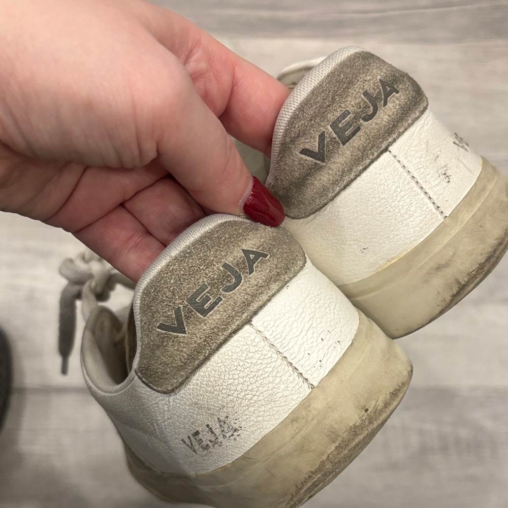 Veja Off-White and Taupe Sneakers (Used)